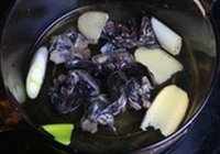 乌鸡山药汤的做法 步骤5