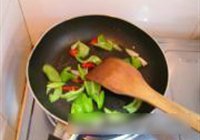 酱爆回锅肉的做法 步骤10