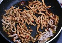 杏鲍鱼香肉丝的做法 步骤6