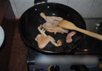 卤鸡的做法 步骤7