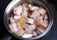 腐乳烧肉的做法 步骤11