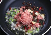雪里蕻炒黄豆的做法 步骤10