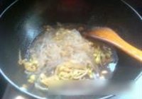 黄豆芽炖粉条的做法 步骤8