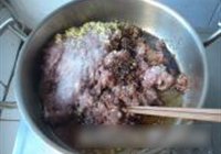 槐花肉丸汤的做法 步骤6