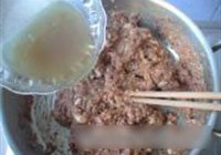 槐花肉丸汤的做法 步骤7