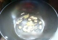 黄豆芽炖粉条的做法 步骤2