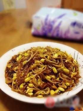 黄豆芽炖粉条