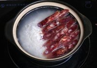腊肠煲仔饭的做法 步骤6