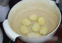 咖哩土豆肉饭的做法 步骤3