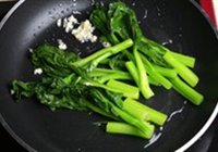 蚝油香菇菜心的做法 步骤6