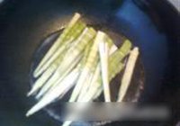 酸菜小山笋的做法 步骤4