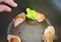 电压力锅烤鸡翅的做法 步骤4