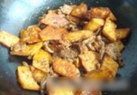 馕炒烤肉的做法 步骤11
