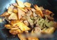 馕炒烤肉的做法 步骤10