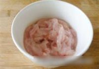 蒜薹炒肉丝的做法 步骤2