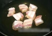 鹌鹑红烧肉的做法 步骤4