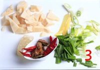 黄焖鸡的做法 步骤3
