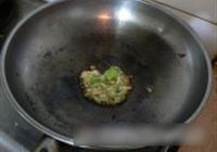 西红柿黄瓜炒鸡蛋的做法 步骤5