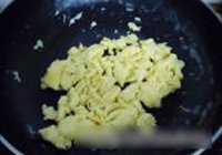蒜香番茄炒蛋的做法 步骤4