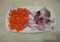 土豆花生烧肉的做法 步骤4
