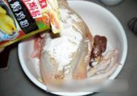 电压锅版盐焗鸡的做法 步骤3