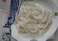 炸鱿鱼圈的做法 步骤2