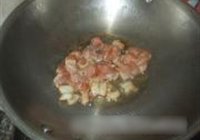 土豆花生烧肉的做法 步骤7