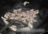 水芹菜炒肉片的做法 步骤3