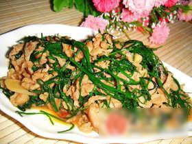 沙葱爆炒羊肉卷