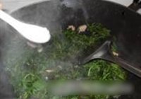 肉片炒菊花头的做法 步骤6
