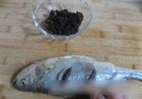 清蒸黄花鱼的做法 步骤4