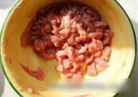 香菇蒜薹炒肉丝的做法 步骤2