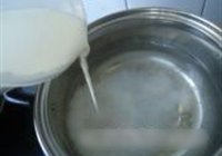 豆豉剁椒炒凉粉的做法 步骤2