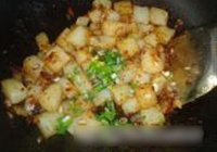 豆豉剁椒炒凉粉的做法 步骤11
