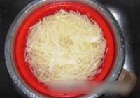 酱油土豆丝的做法 步骤3