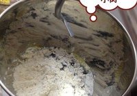 黑芝麻椰蓉辫子卷的做法 步骤1