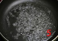 家常拔丝红薯的做法 步骤5