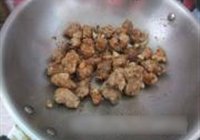 糖醋排骨的做法 步骤7