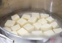 香椿肉片溜豆腐的做法 步骤4