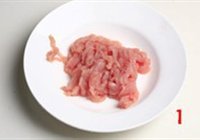 肉丝炒饼的做法 步骤1