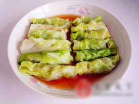 蒸圆白菜肉卷