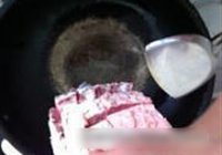 半煎煮草鱼腩的做法 步骤2