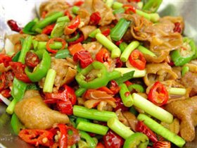 尖椒肥肠