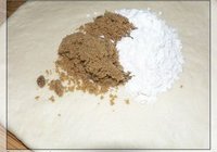 红糖芝麻发面大饼的做法 步骤1