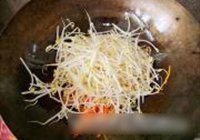 韭菜炒银芽的做法 步骤5