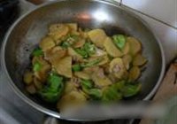 青椒肉片炒土豆的做法 步骤11