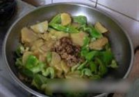 青椒肉片炒土豆的做法 步骤10