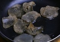 京味炸灌肠的做法 步骤3
