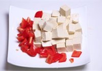 石锅牡蛎鱿鱼豆腐汤的做法 步骤1