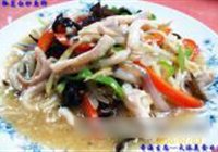青椒茭白炒鱼柳的做法 步骤9